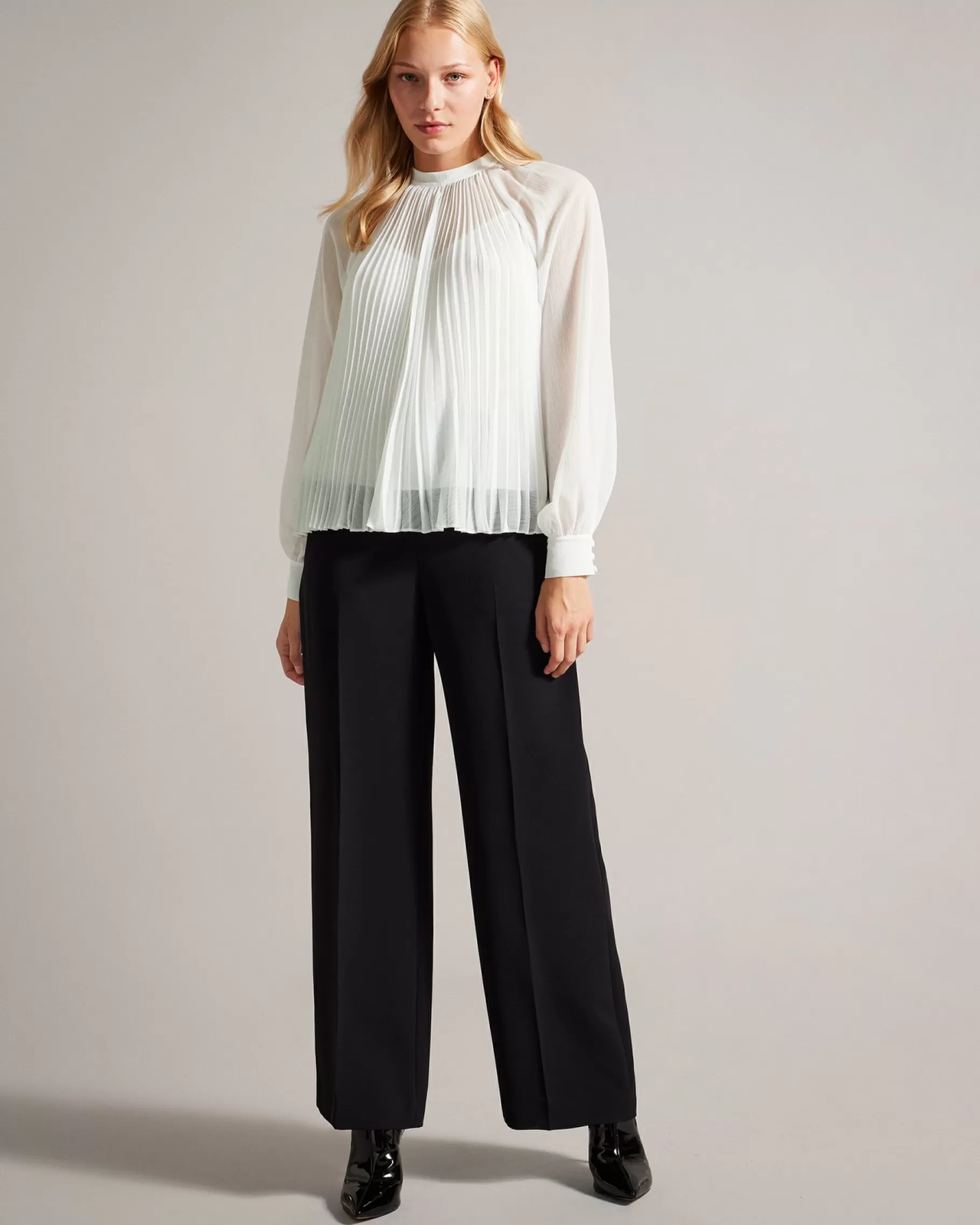 Macenzi-Ted Baker Store