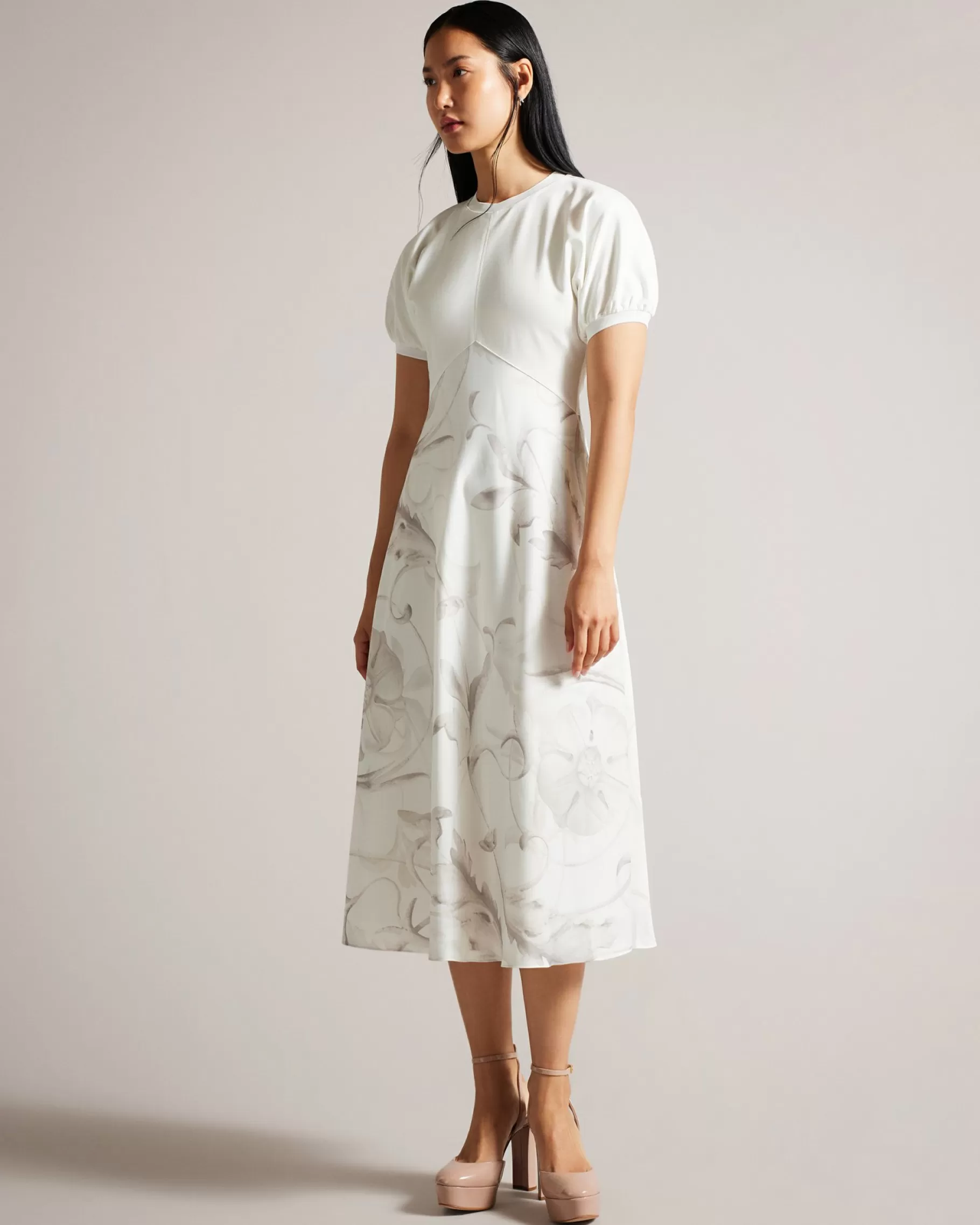 Magylee-Ted Baker Hot