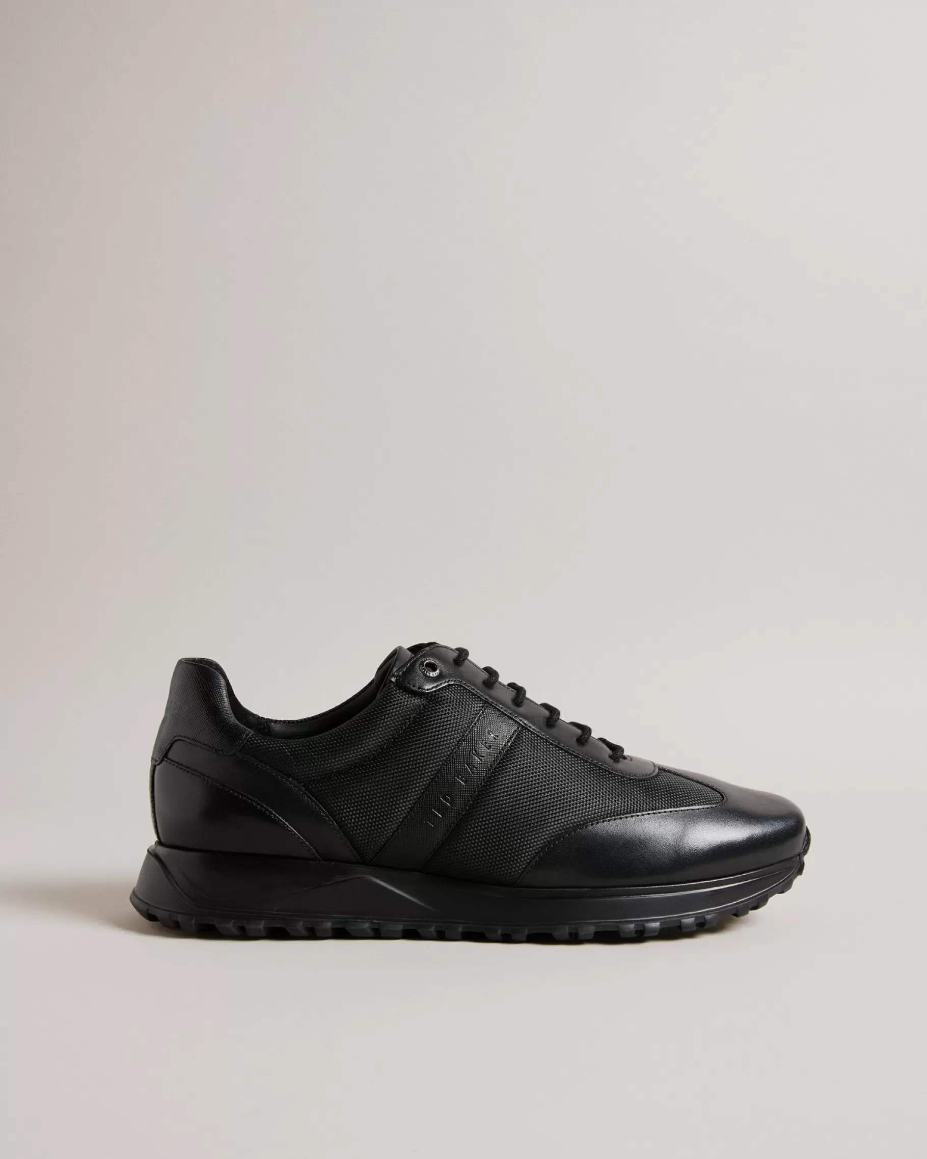 Marckus-Ted Baker Online