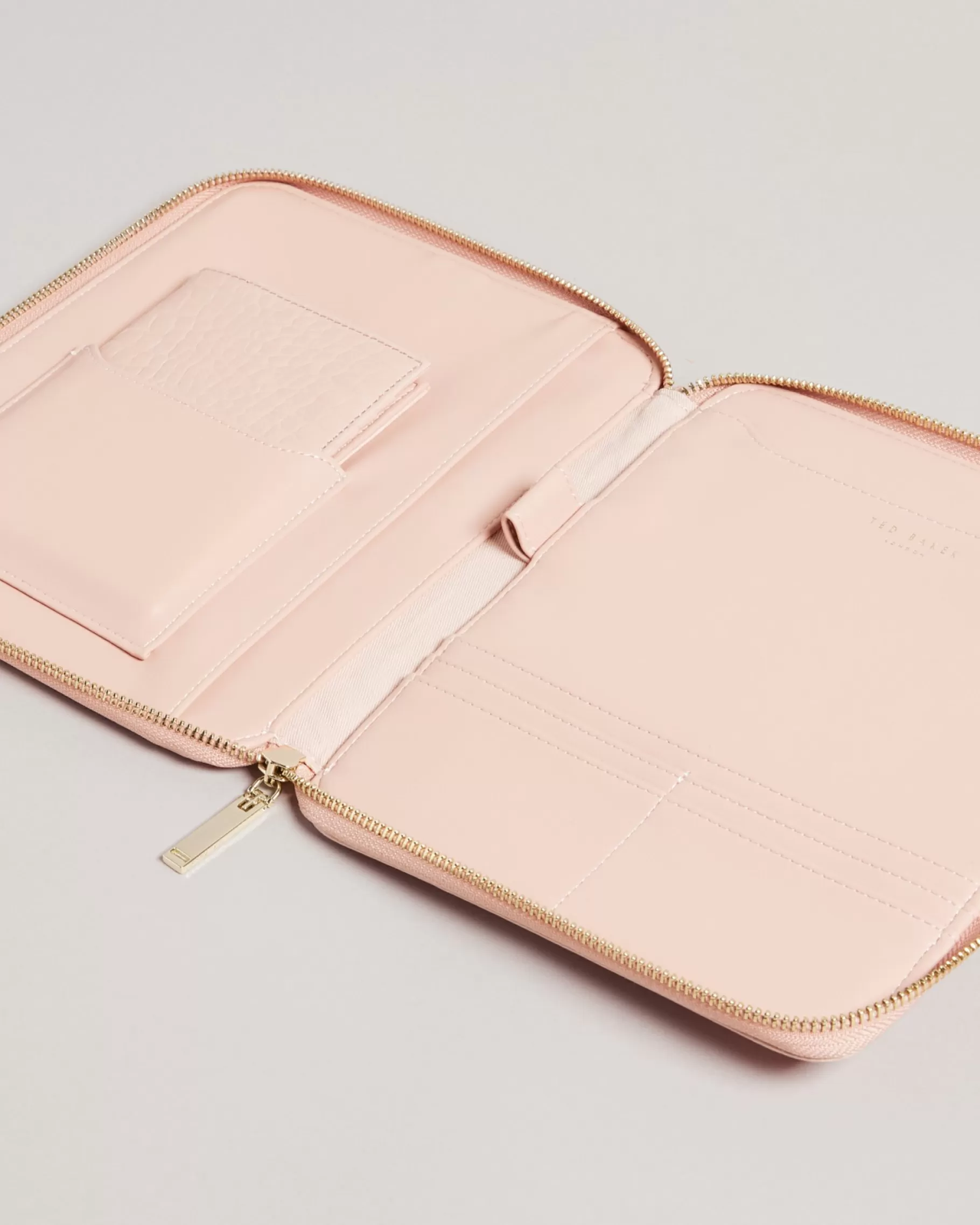 Meyti-Ted Baker Best