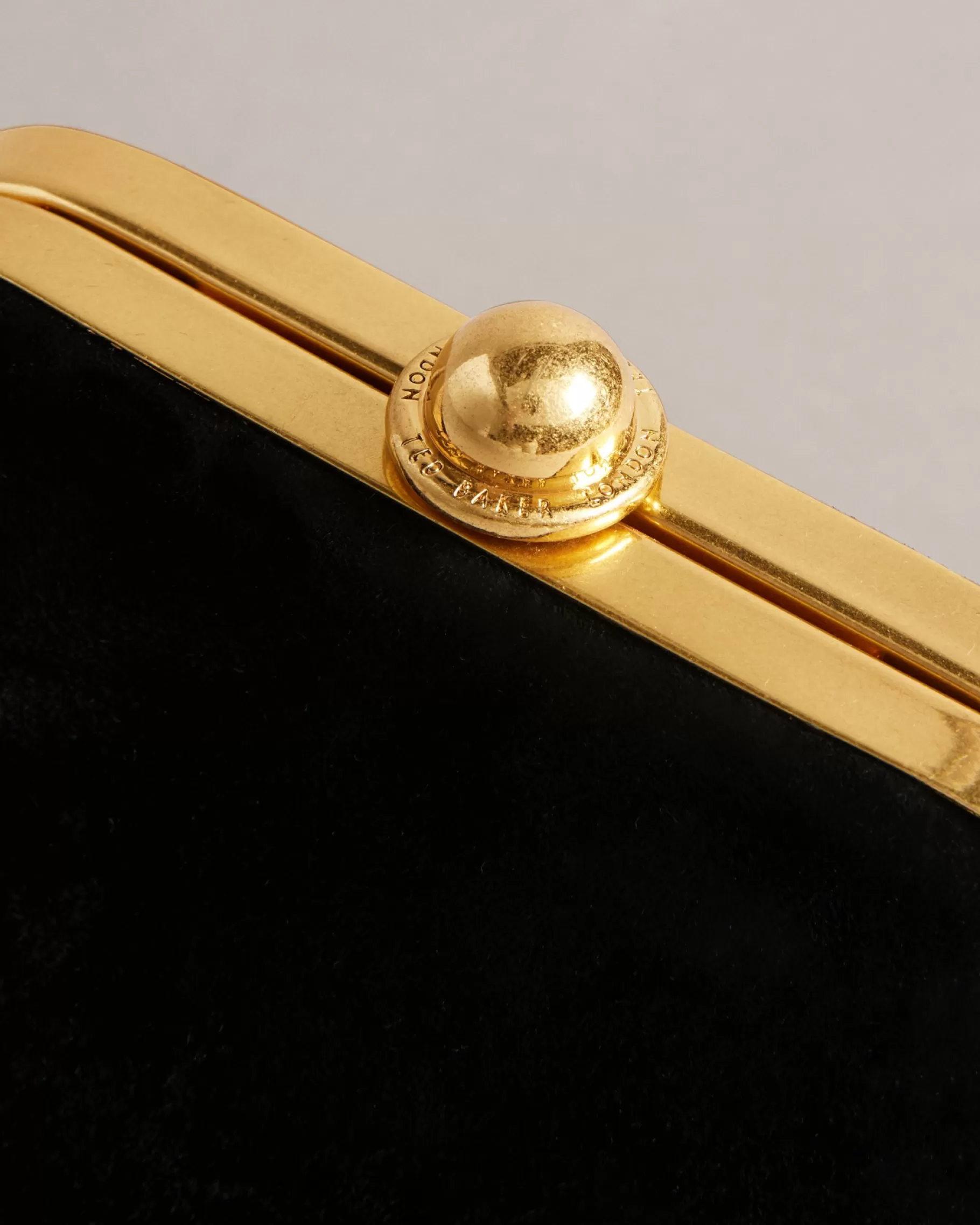 Mirise-Ted Baker Online