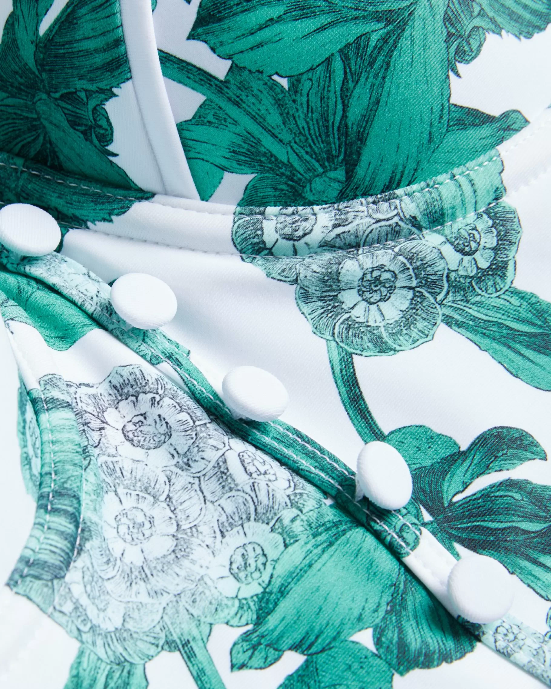 Nayome-Ted Baker Shop