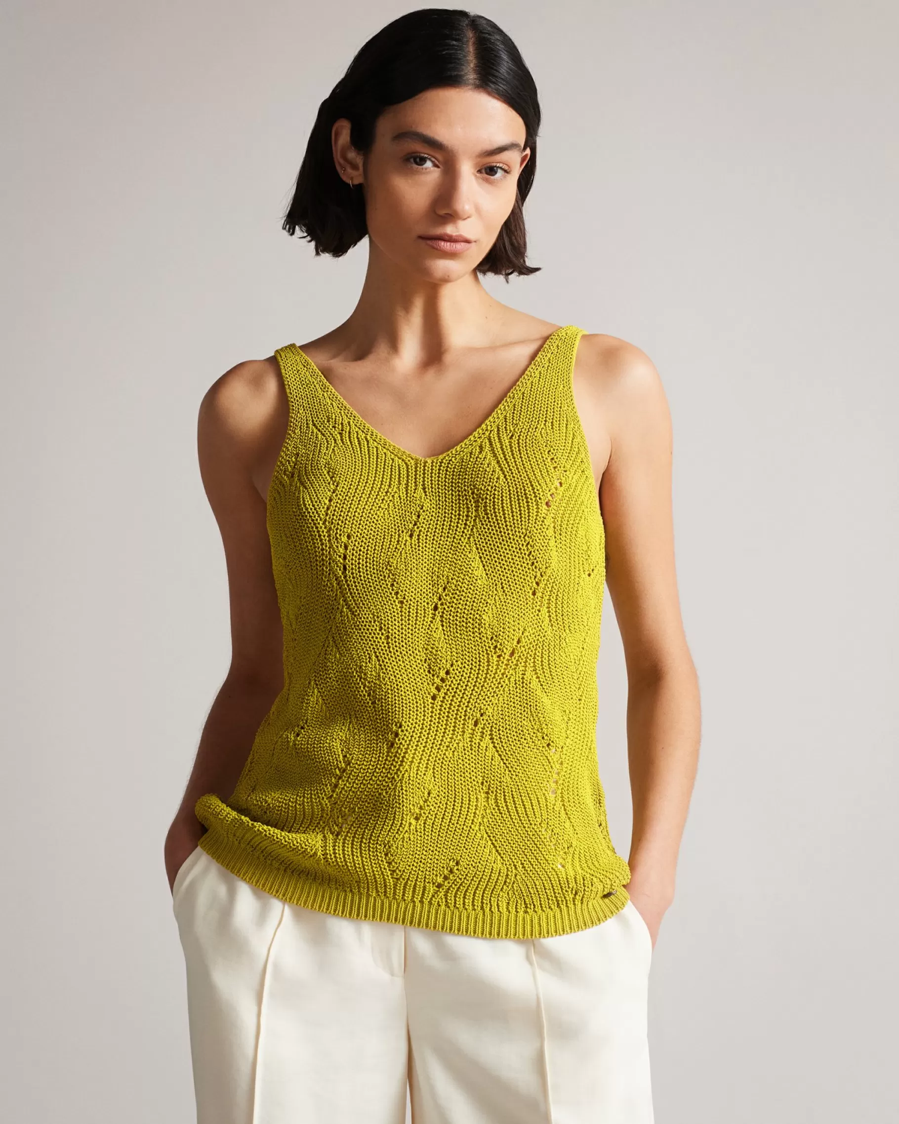 Niyna-Ted Baker Fashion