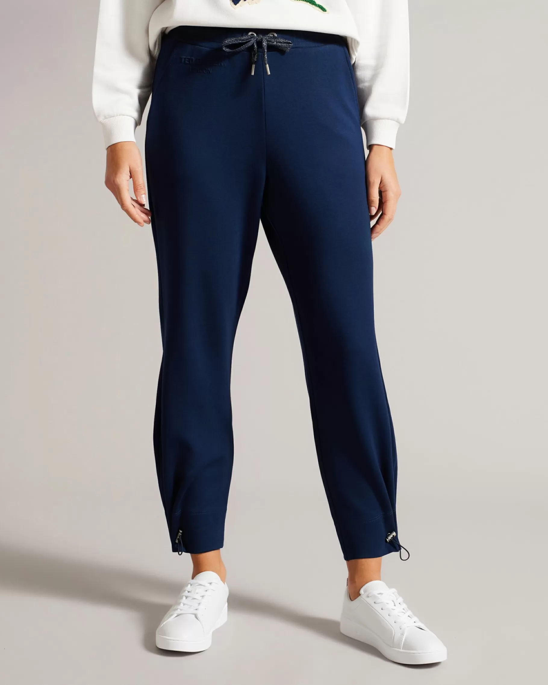 Orthon-Ted Baker Online