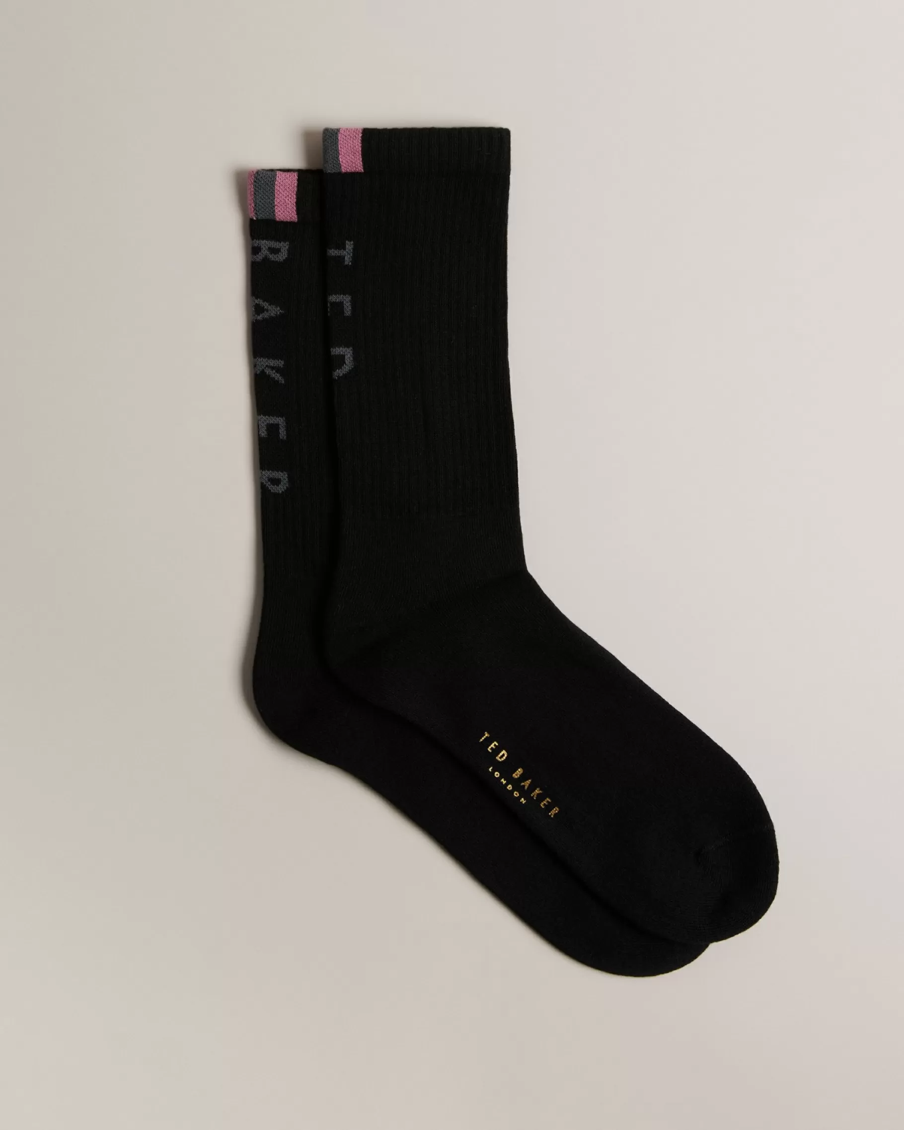 Redhot-Ted Baker Fashion