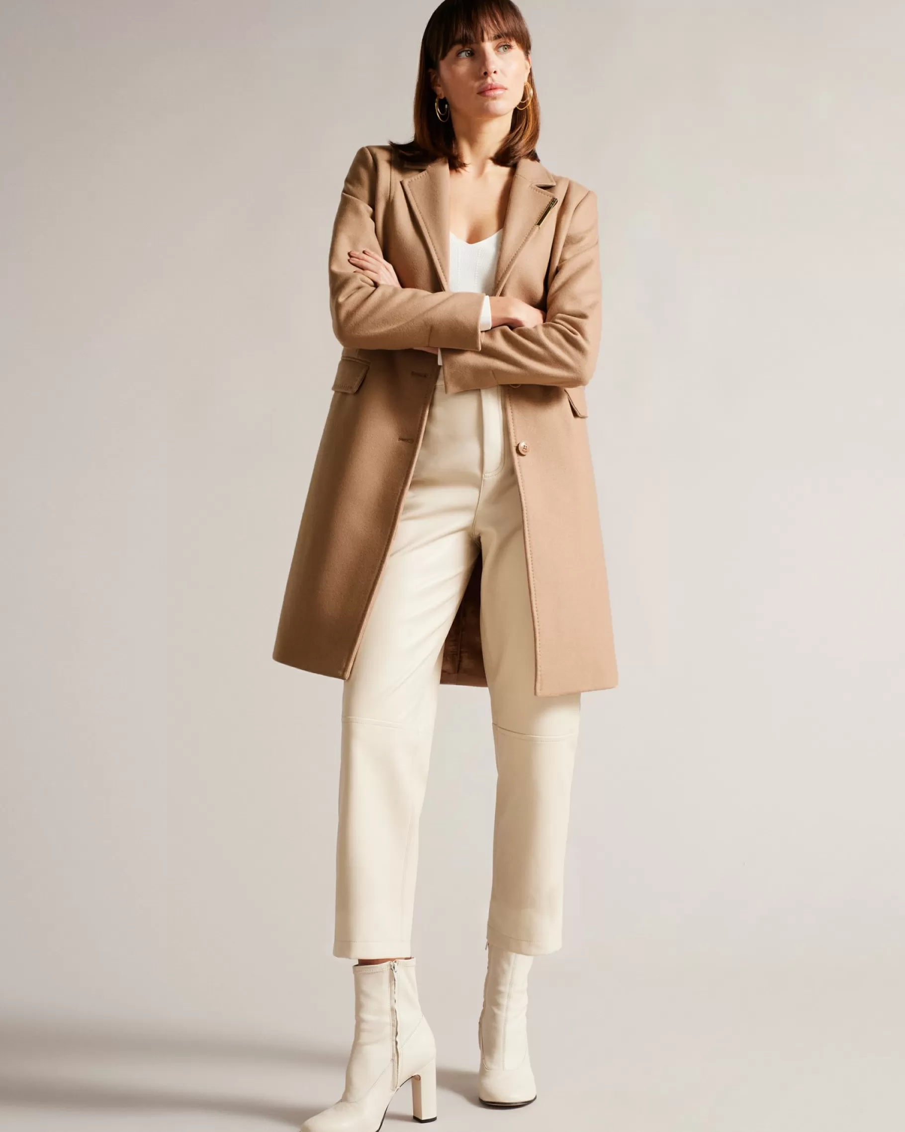Remmiey-Ted Baker Sale