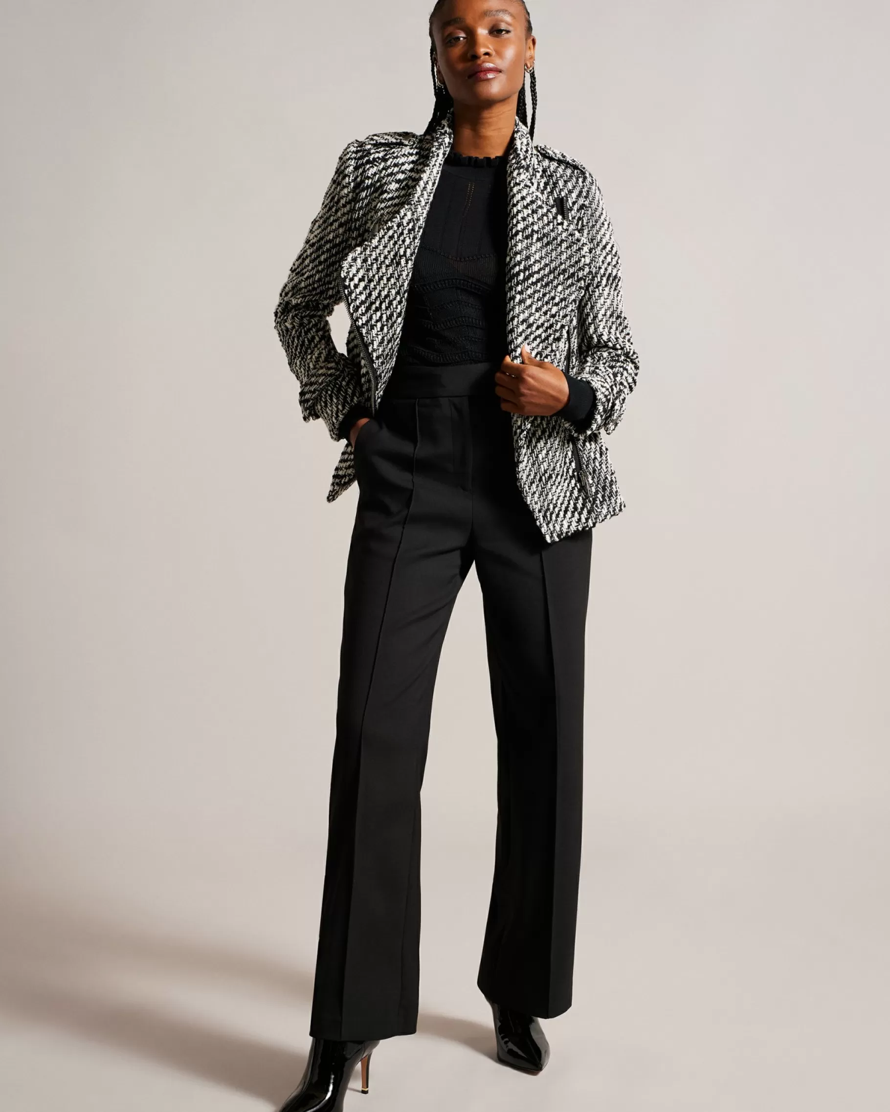 Roseby-Ted Baker Hot