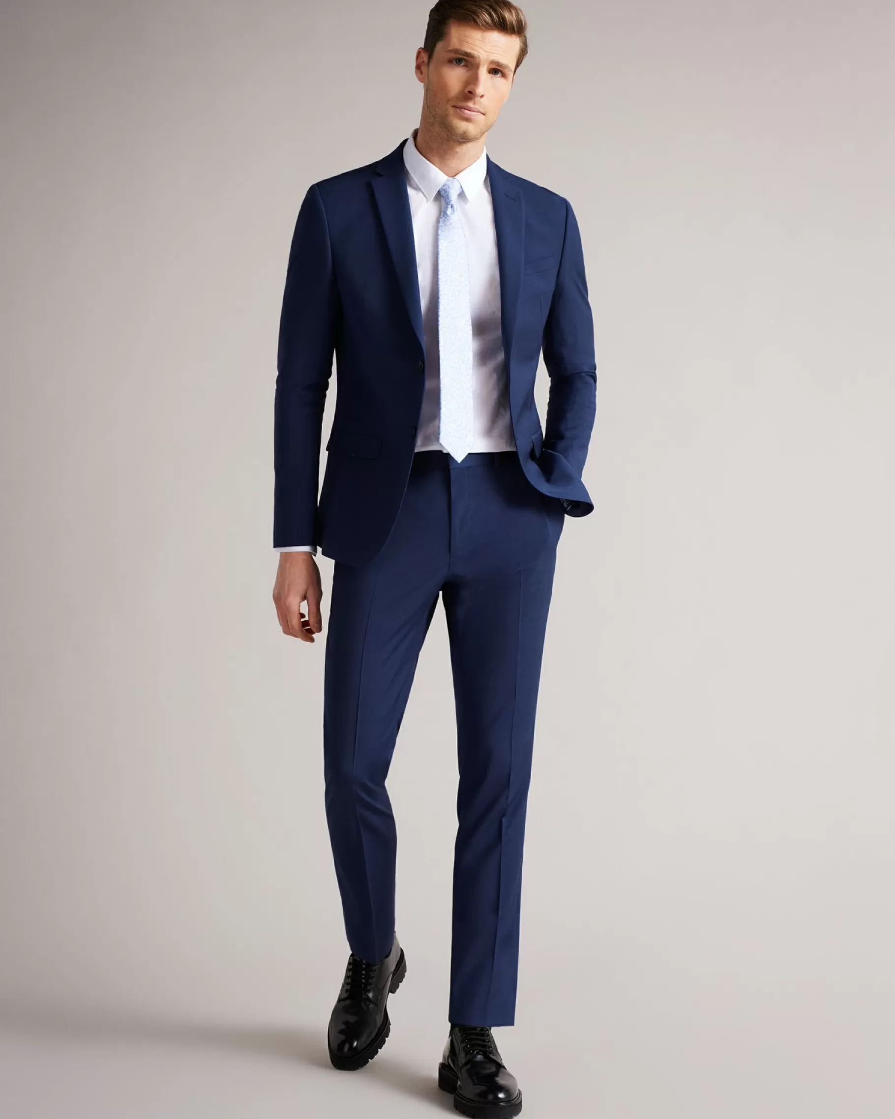Sinjts-Ted Baker Clearance