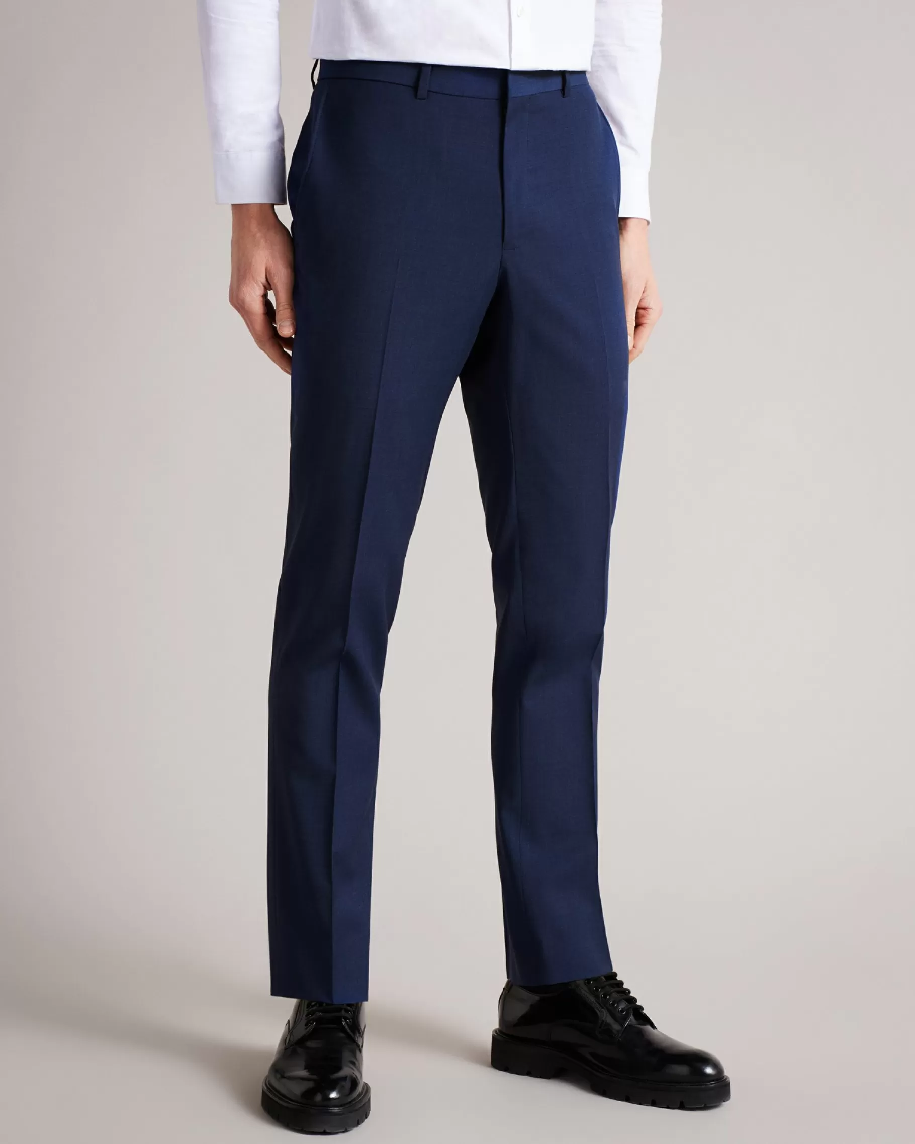 Sinjts-Ted Baker Clearance