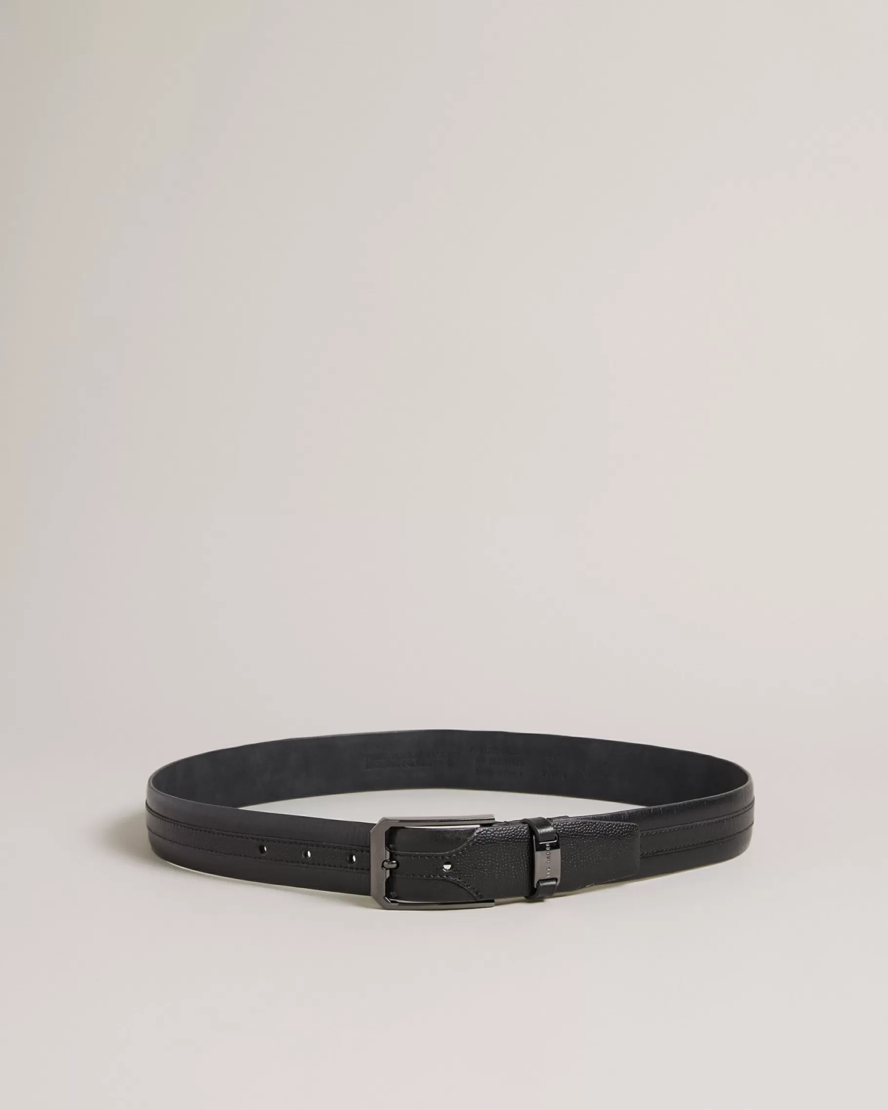 Siymon-Ted Baker Online
