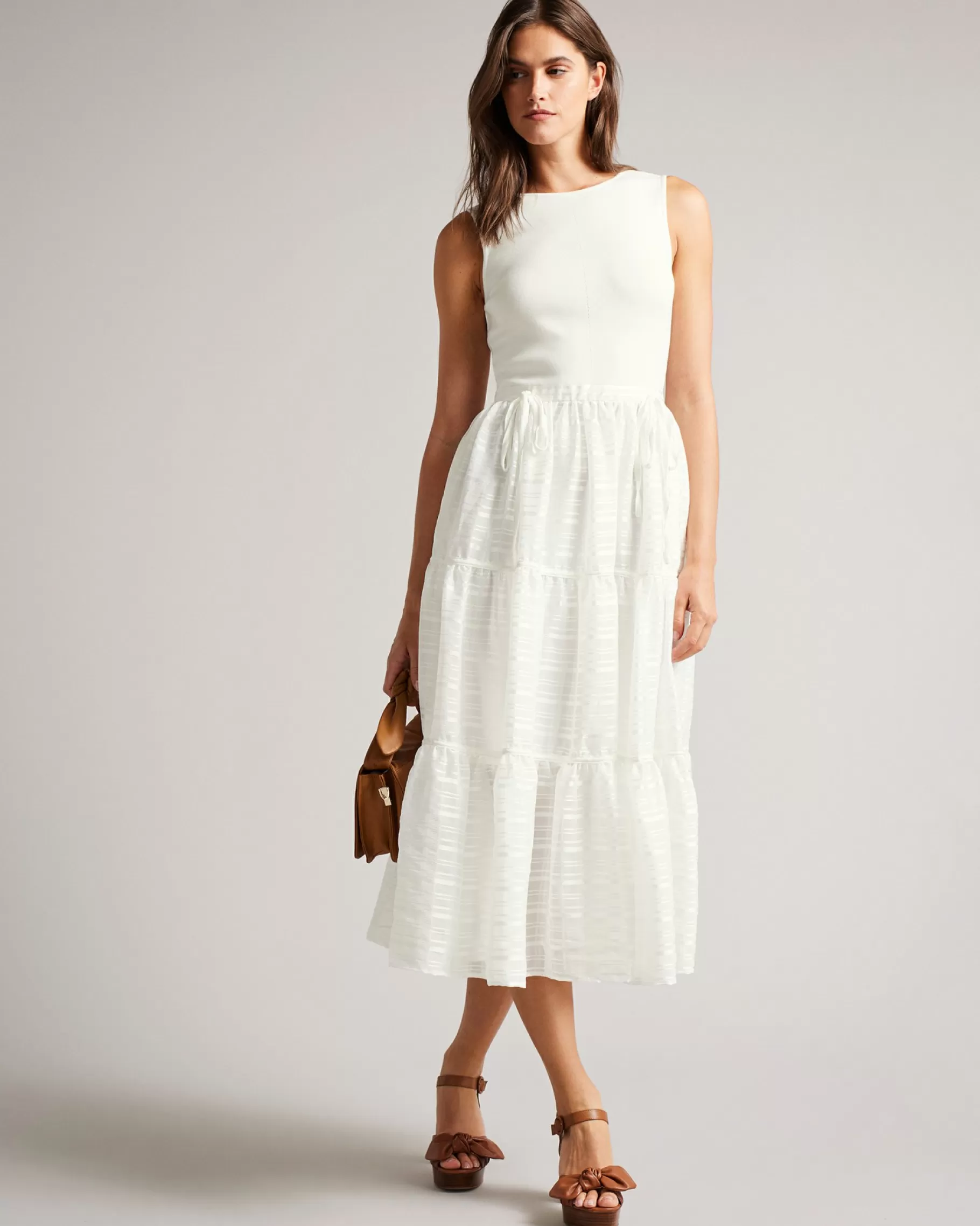 Skylir-Ted Baker Store
