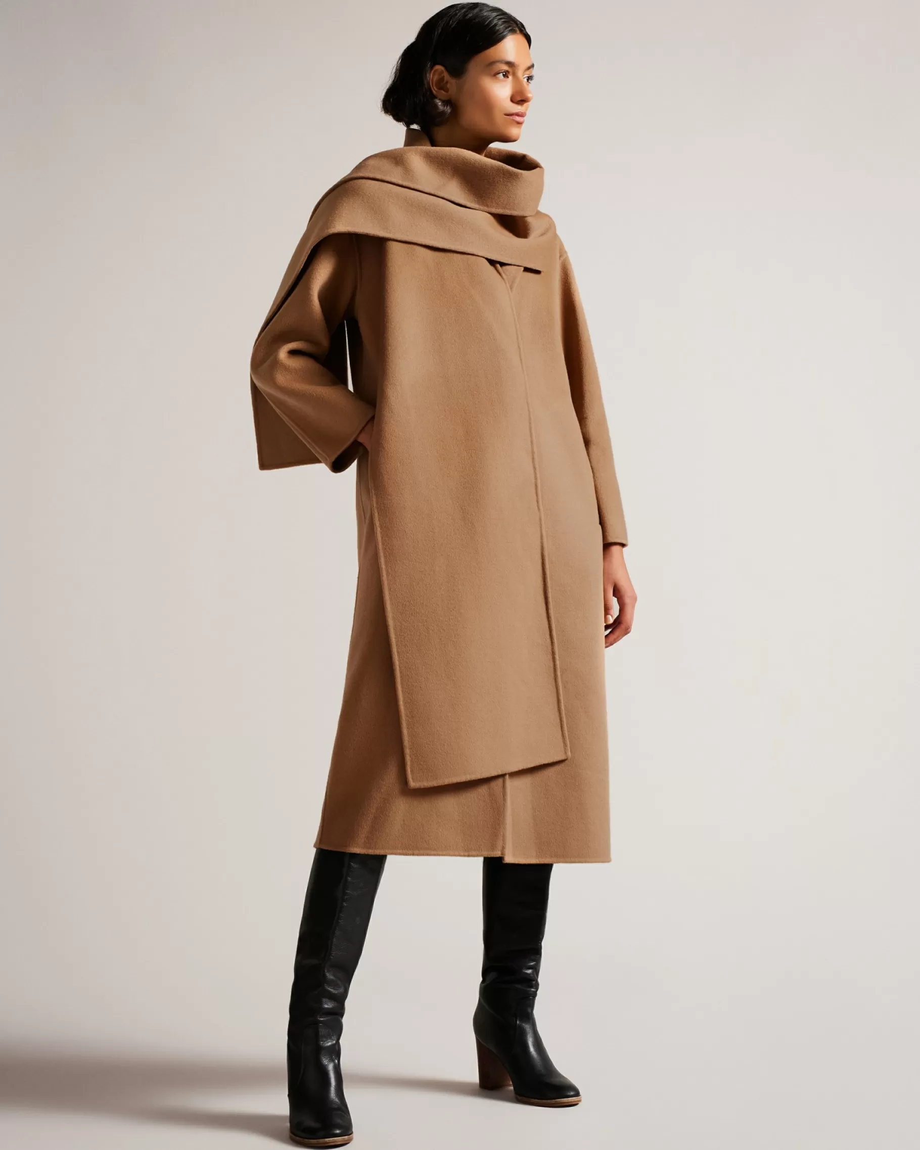 Solanna-Ted Baker Fashion