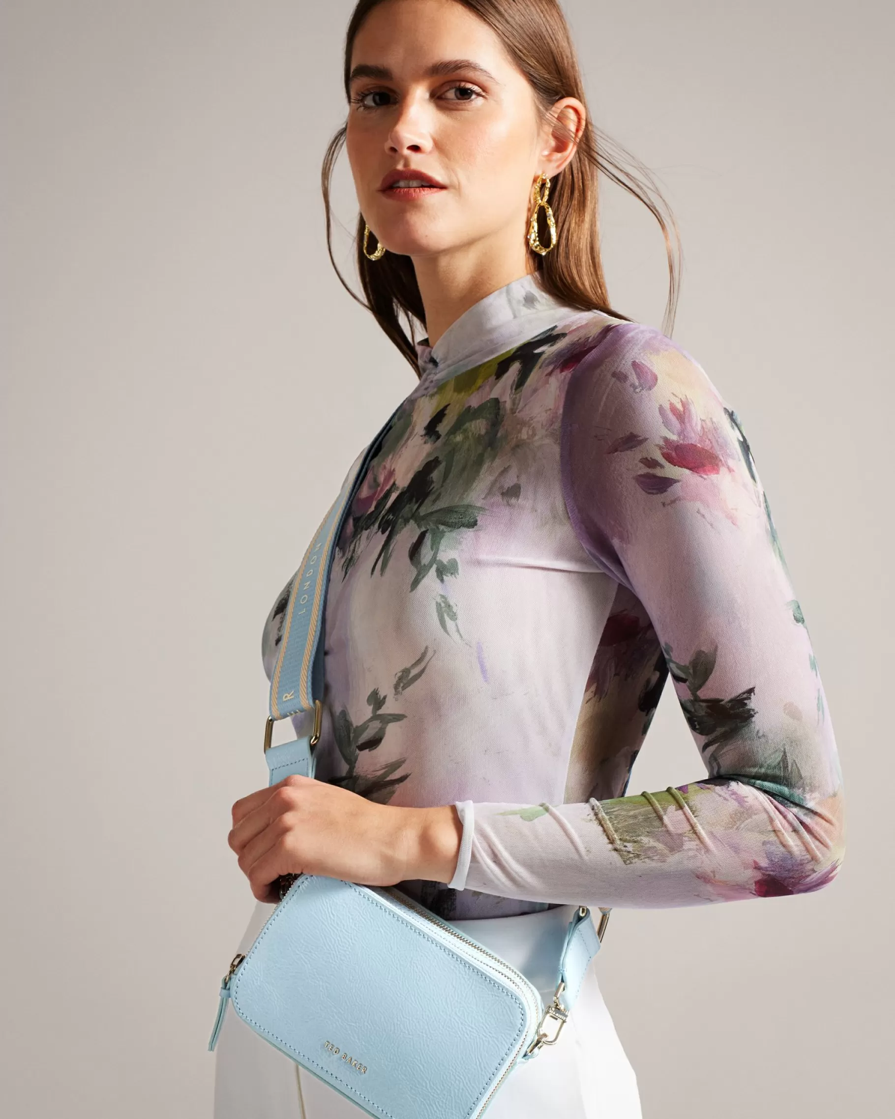 Stunnie-Ted Baker Outlet