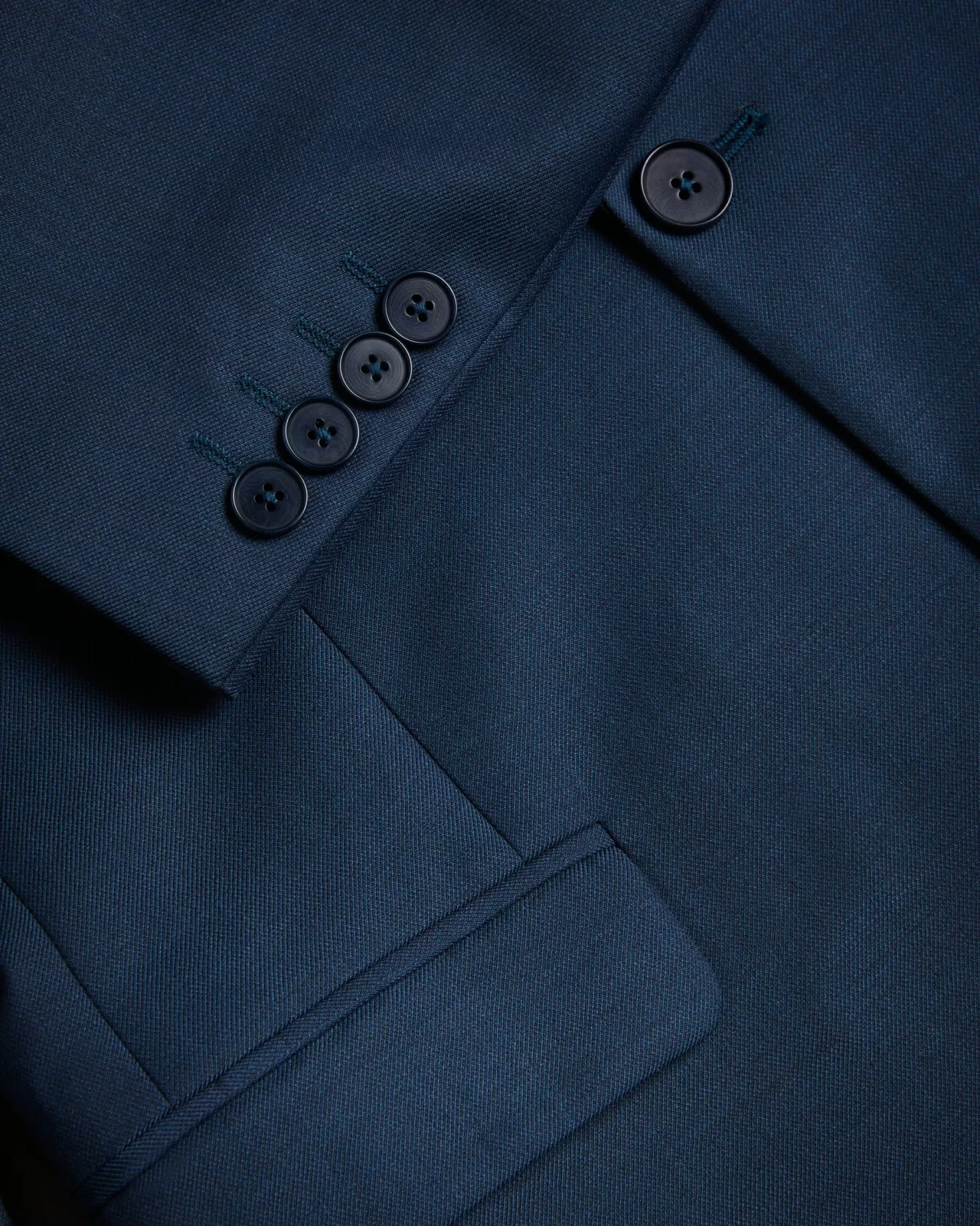 Taisj-Ted Baker Hot