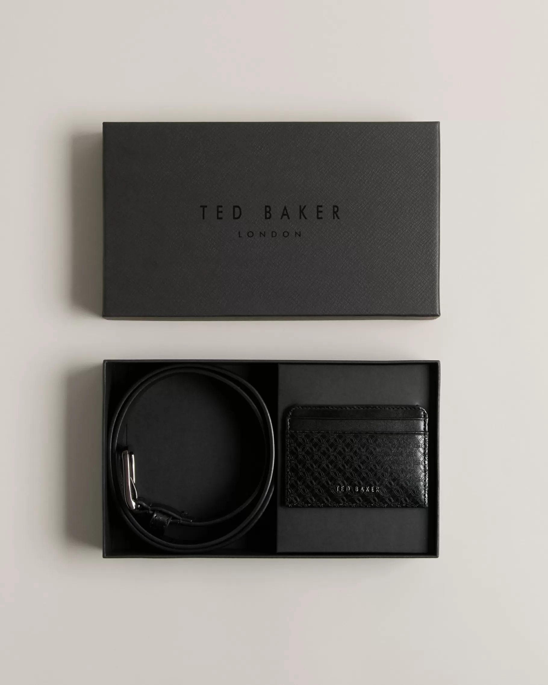Teramo-Ted Baker Hot