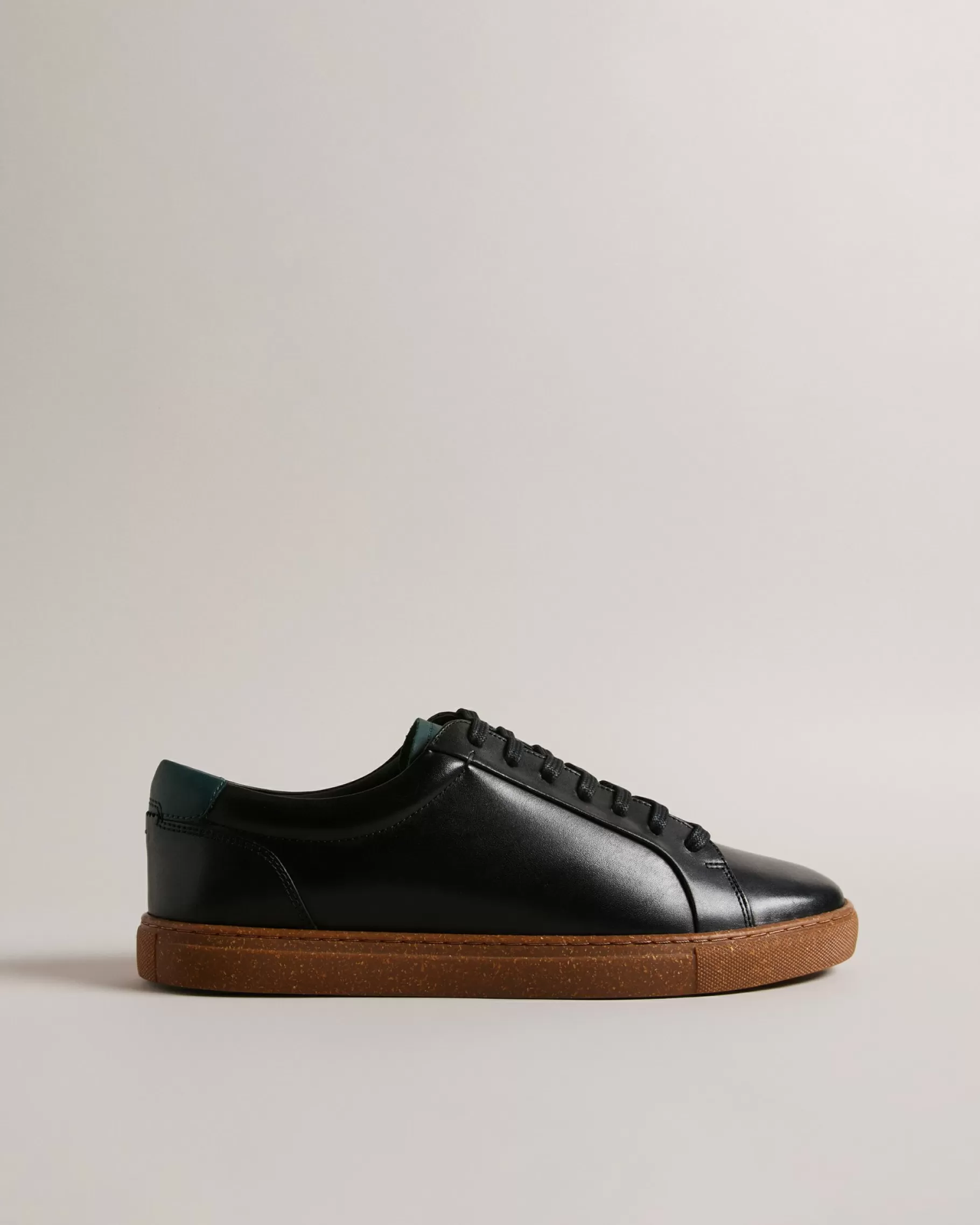 Udamou-Ted Baker Flash Sale