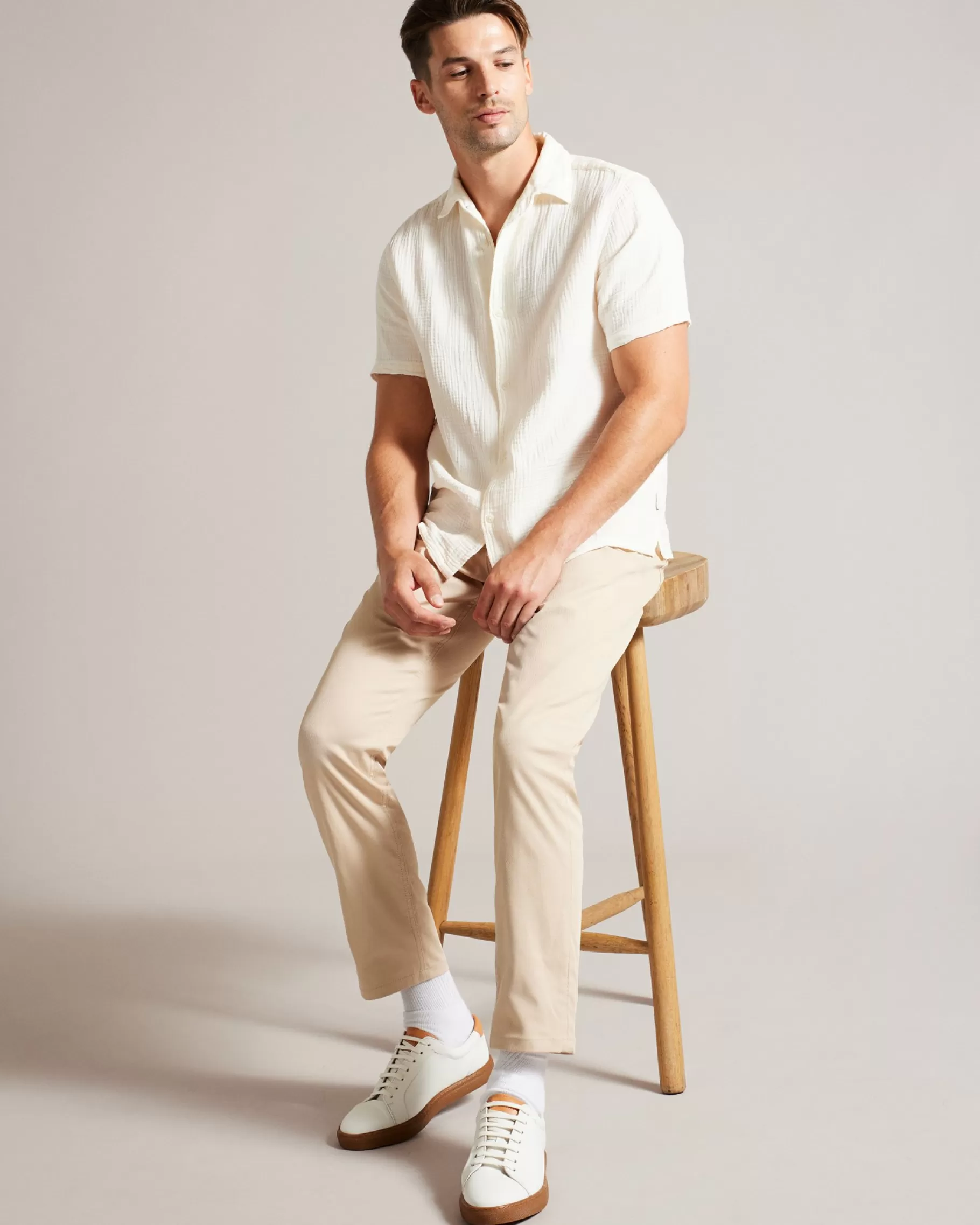 Udamou-Ted Baker Hot