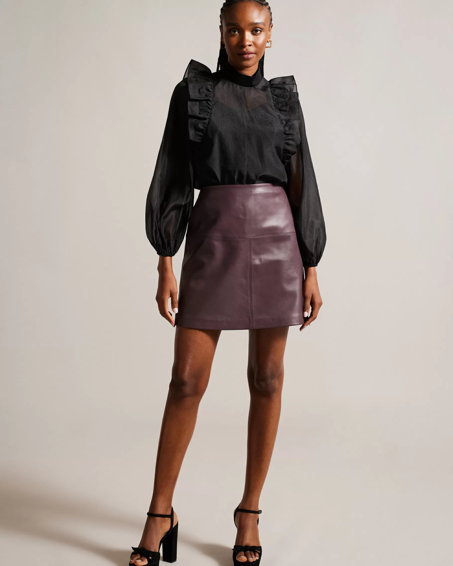 Valiat-Ted Baker New