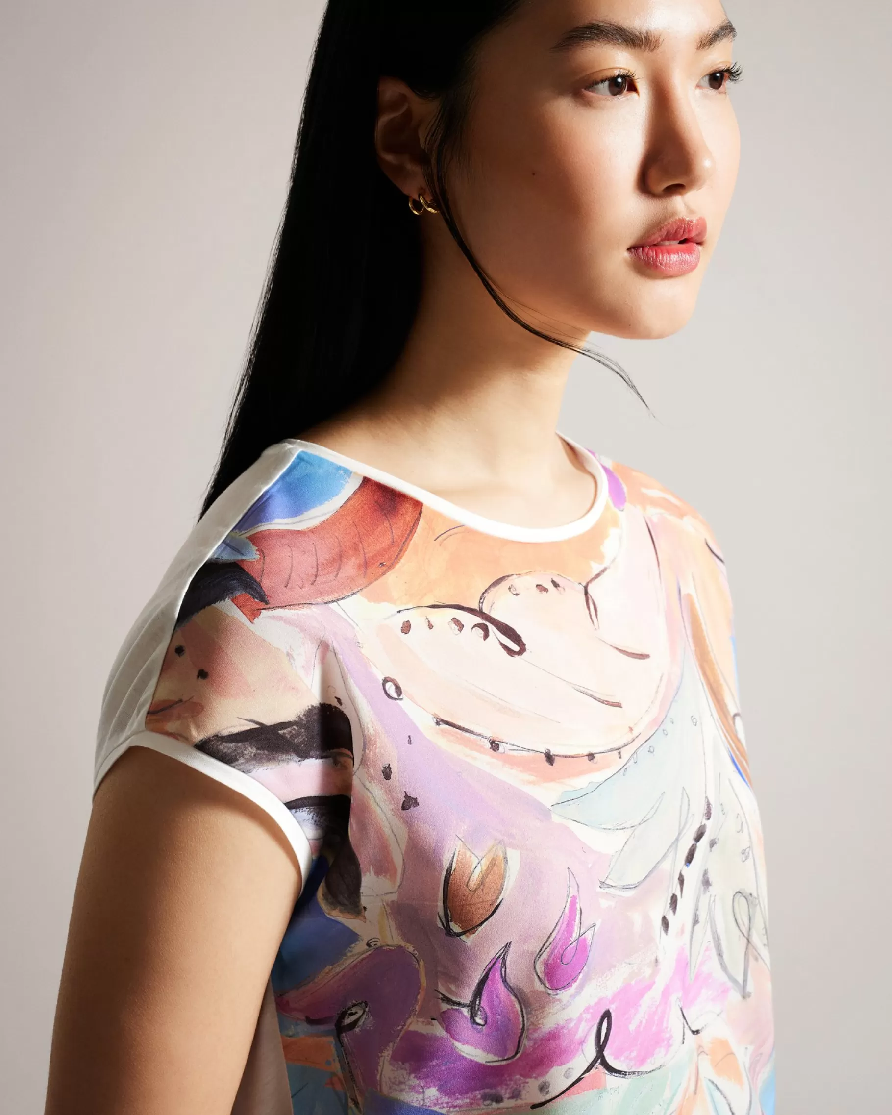 Vivieen-Ted Baker Discount