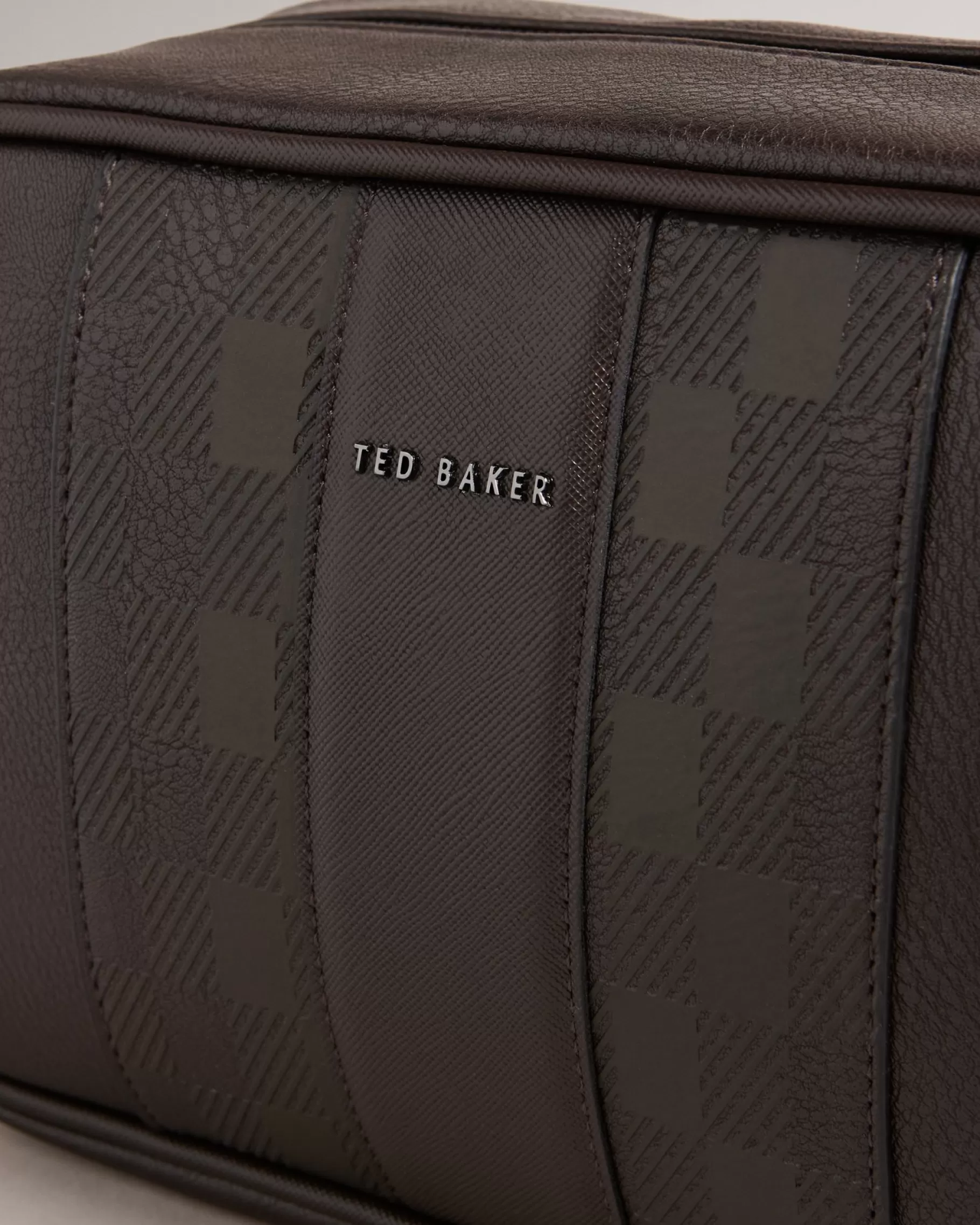 Waydee-Ted Baker Hot