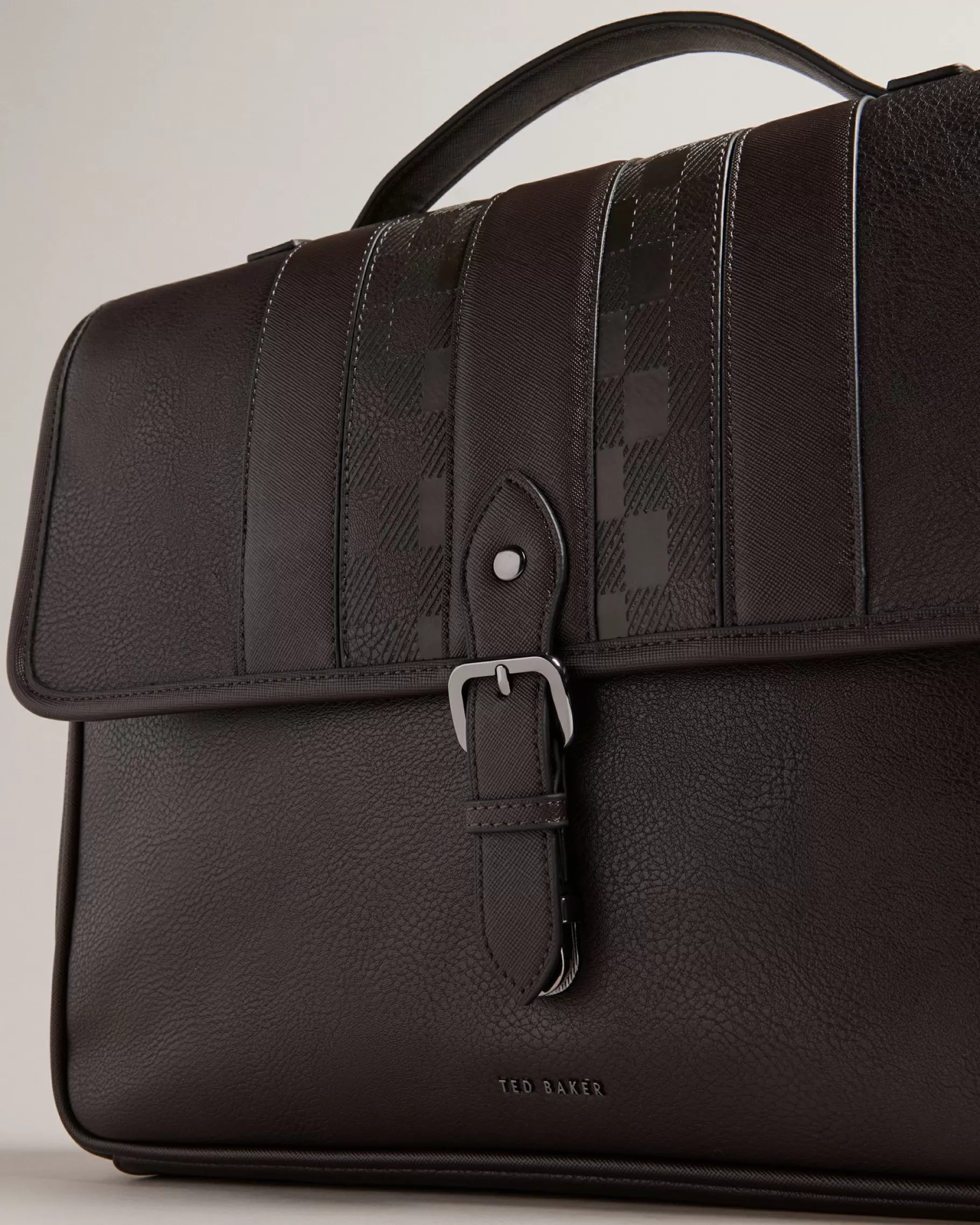 Wayvees-Ted Baker Outlet