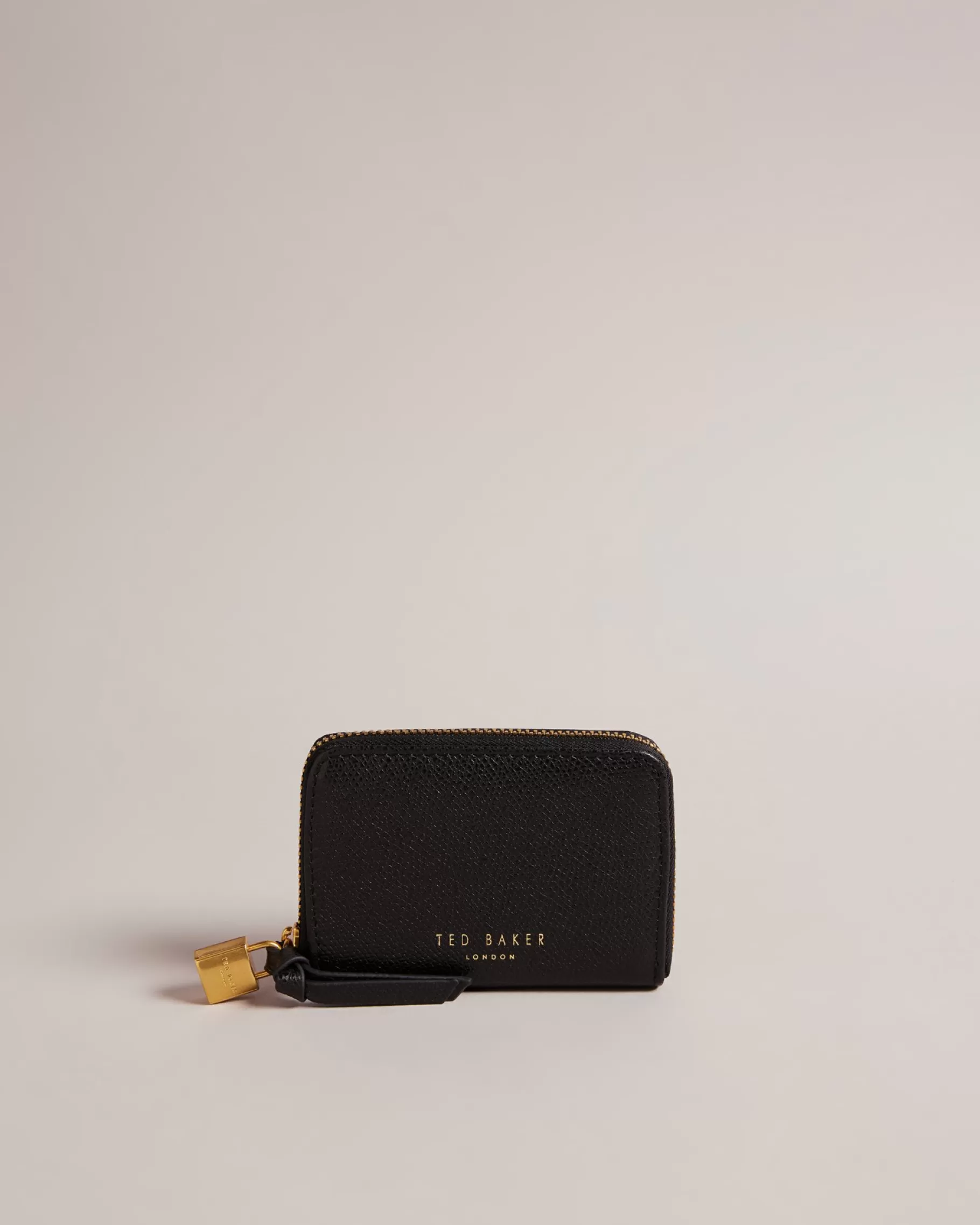 Wesmin-Ted Baker Outlet