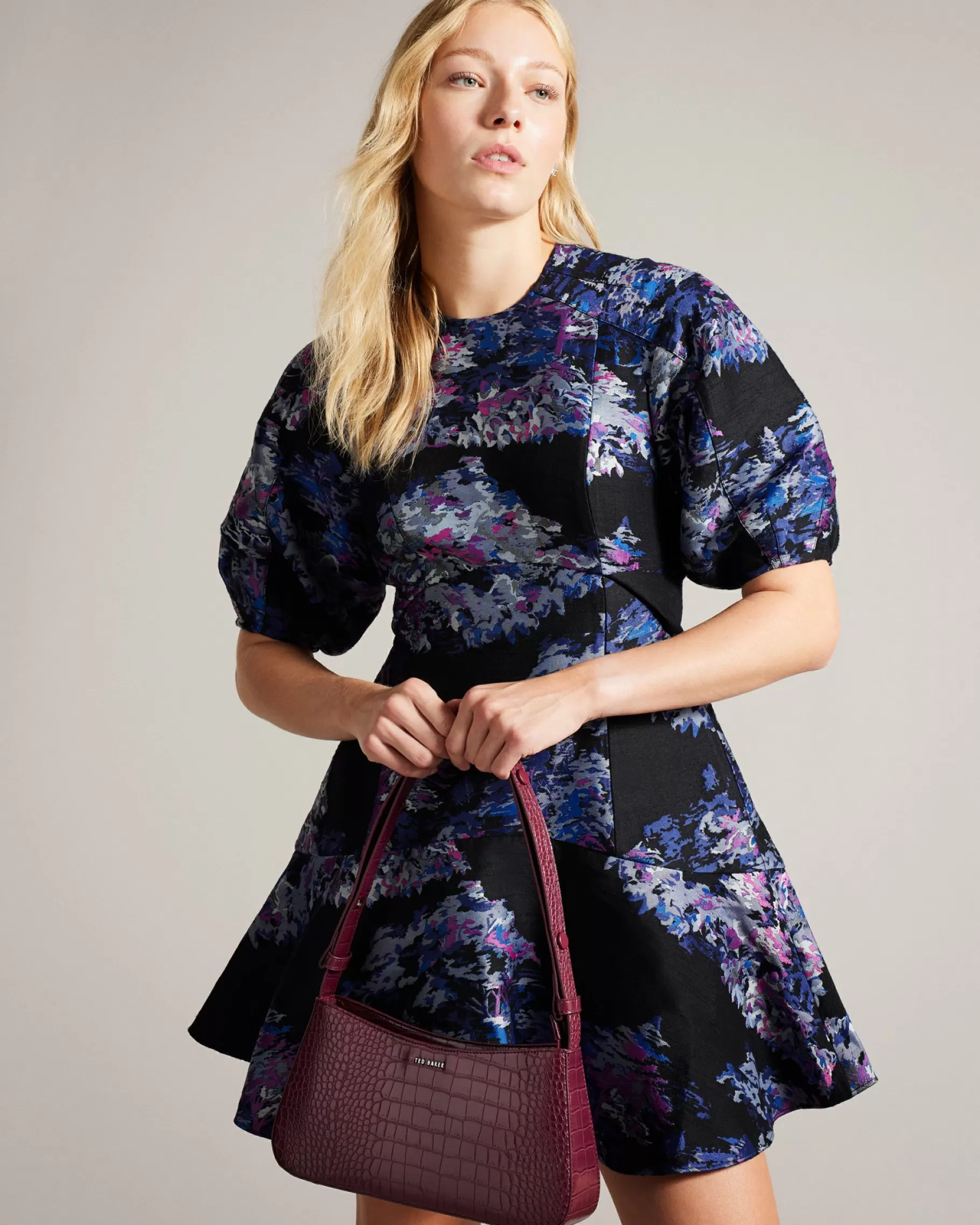 Wilbur-Ted Baker Outlet