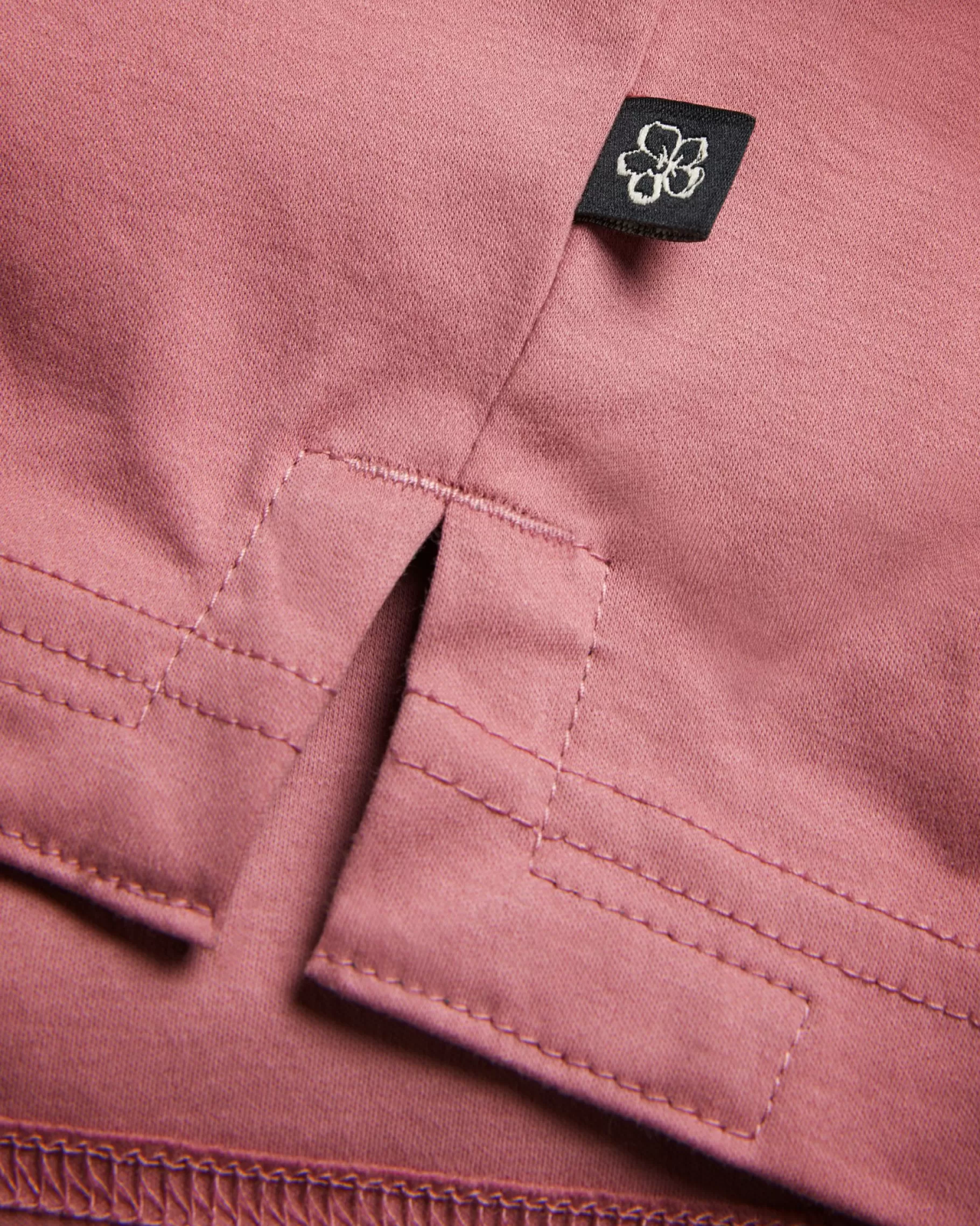Zeiter-Ted Baker Outlet